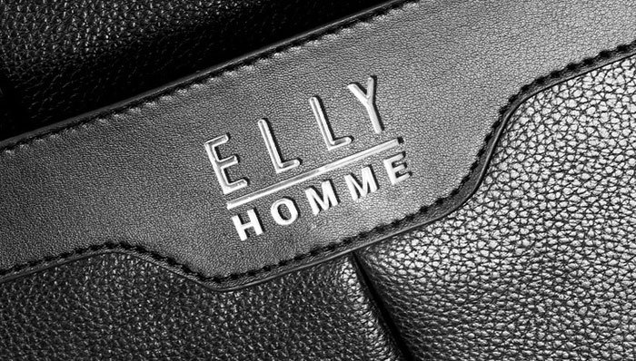 I have a men's high-top leather bag that ELLY ETM9 19 2